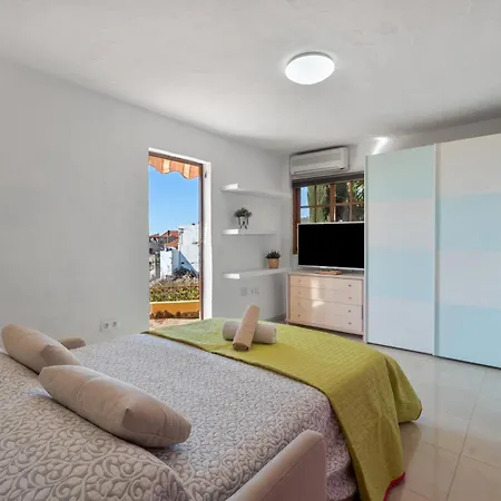 Casa Tenades Holiday home