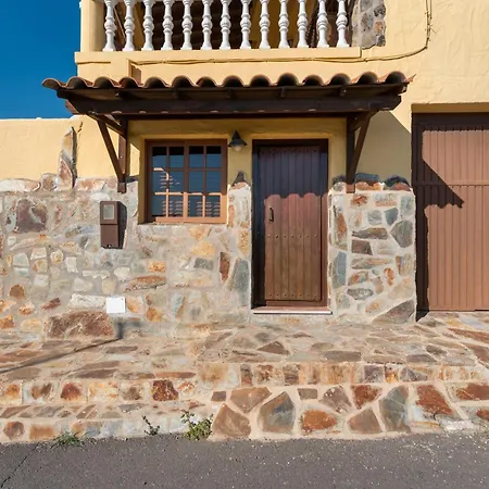 Casa Tenades 度假居
