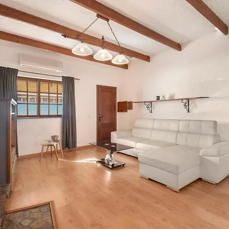 Casa Tenades Ferienhaus